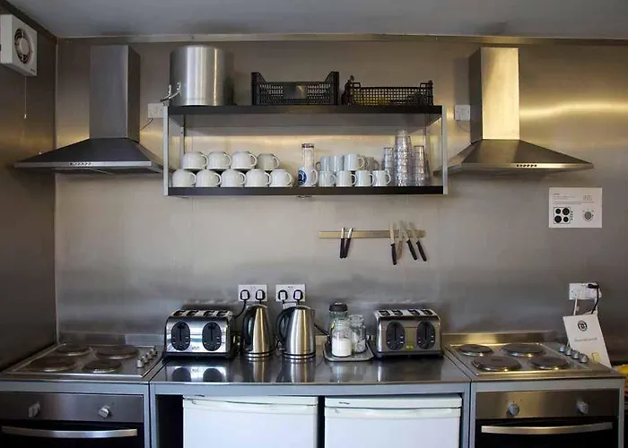 Haystack אכסניה *