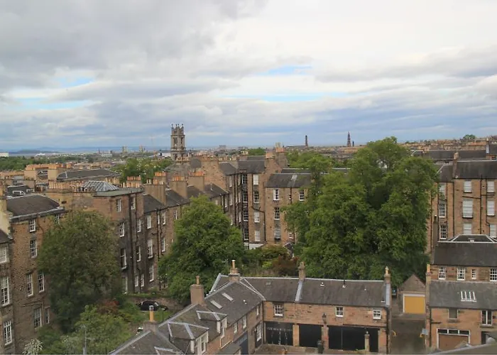 A Georgian לינה וארוחת בוקר אדינבורו