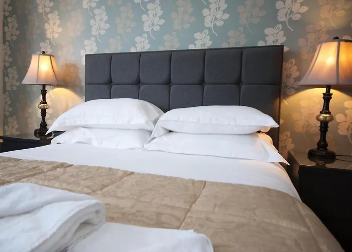 パーマーストン スイーツ アパートホテル 4*