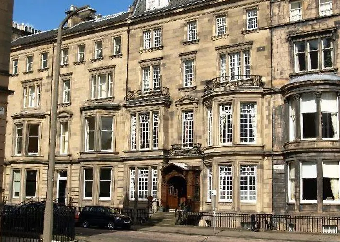 酒店 B+b爱丁堡旅馆 4*