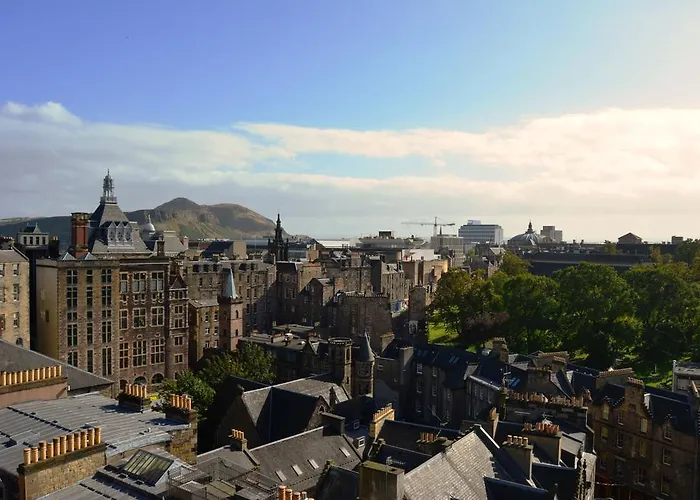 Royal Mile Elegance - Space & Luxury 에든버러