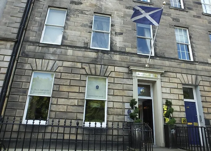Queens Guest house Edinburgh