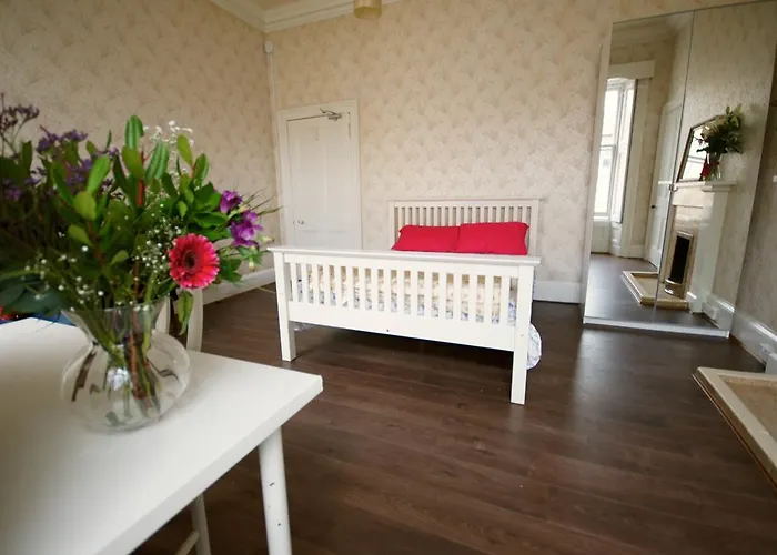 Lauriston Park Edinburgh