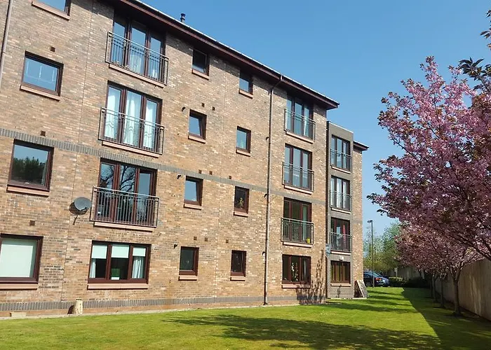 דירה Penthouse Sleeps 11