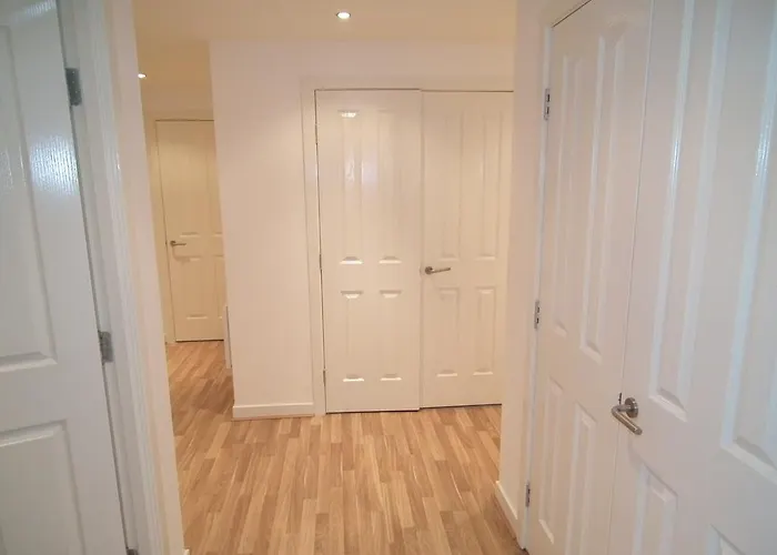 Western Harbour Apartment *