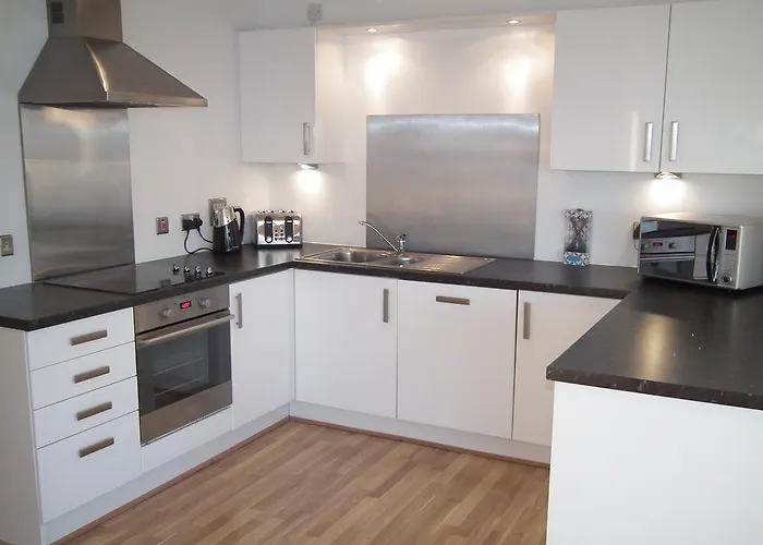 Western Harbour Apartment *