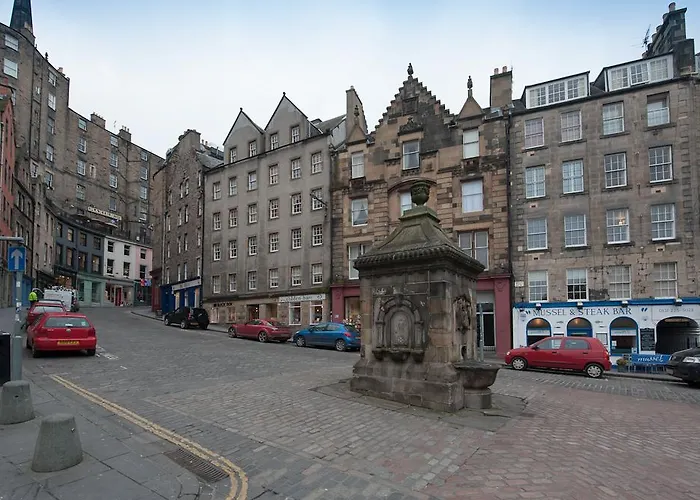 아파트 Edmonstone Old Town 에든버러