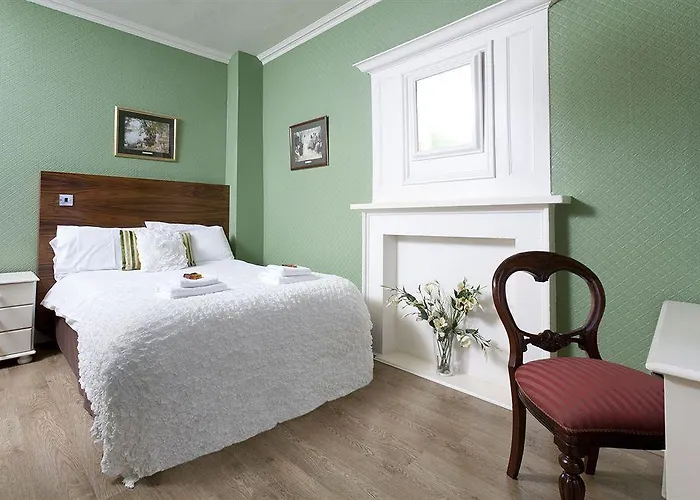 Πανσιόν Townhouse 3*