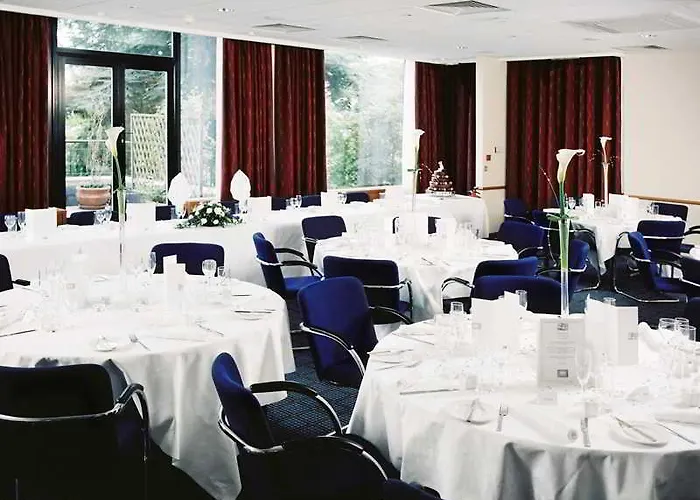 Express Centre By Ihg Edinburgh