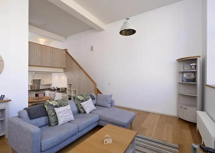 Destiny Scotland - Broughton St Lofts Apartment