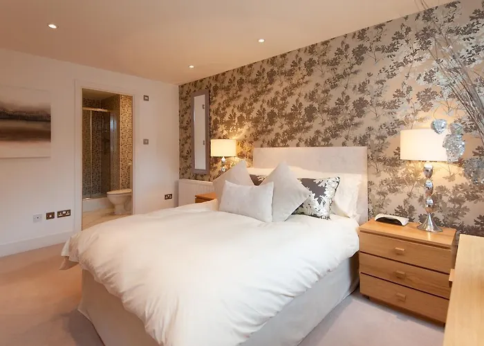 The Corstorphine No. 1 דירה