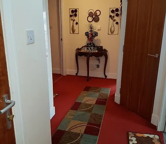 Deluxe דירה אדינבורו