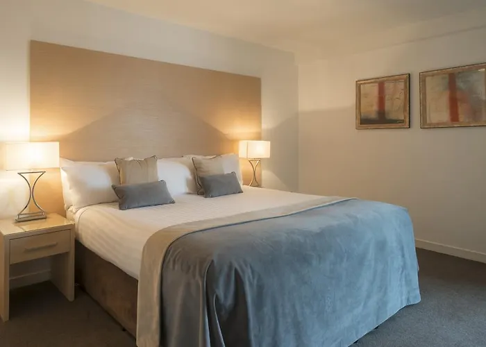 Aparthotel Fountain Court - Eq2