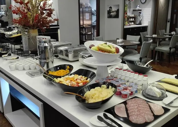 Mercure Haymarket Hotel 4*