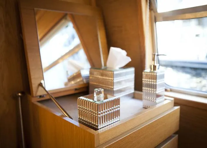 Ботель - Houseboats 4*