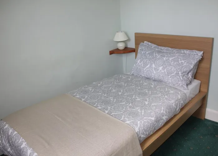 Airdenair 3* Edinburg