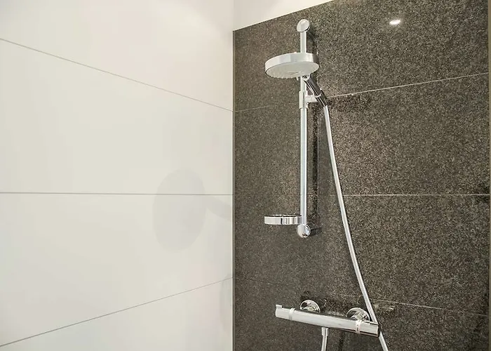 One Edinburgh-princes 3*