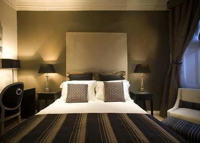 爱丁堡辉盛阁国际公寓