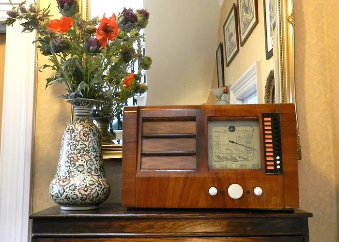 Balmoral Πανσιόν 3*