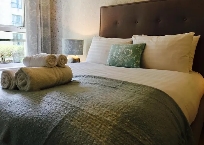 Old Town Apartment *