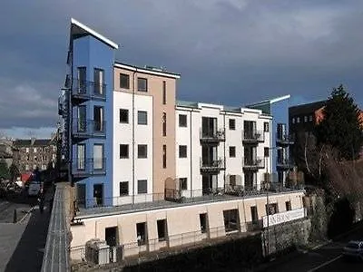 Fountain Court - Harris