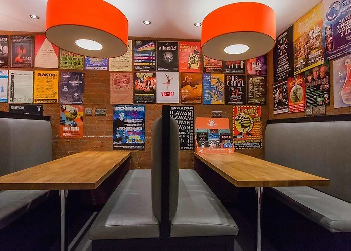 호스텔 Code - The Loft,