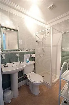 Castle Street Guest house