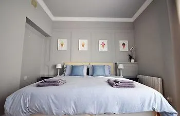 Ice Cream דירה אדינבורו