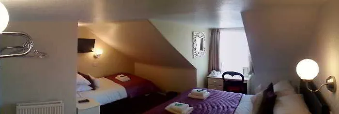 Πανσιόν Townhouse 3*