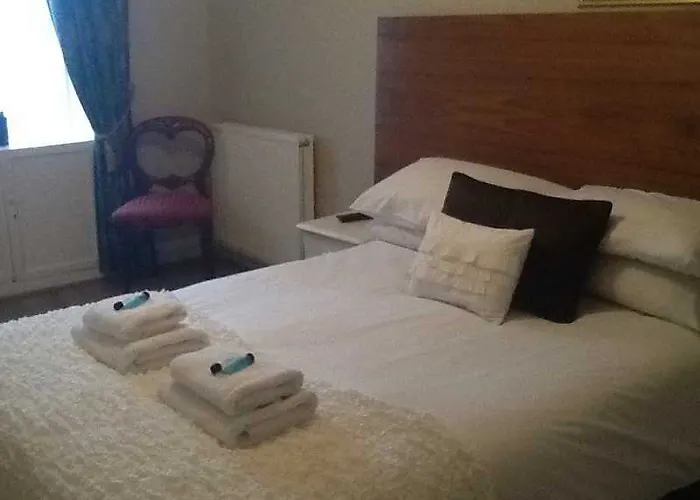 Πανσιόν Townhouse 3*