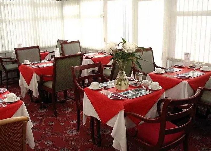 Arden Guest House, Craigmillar Castle 호텔 에든버러