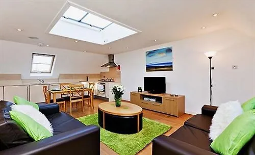 My-canning Street * Эдинбург