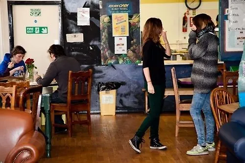 High Street - Over 18s Only, Backpackers Atmosphere (adults Only) Hostel