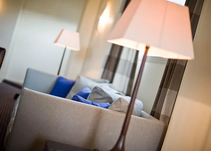 The Balmoral 5* Edinburgh