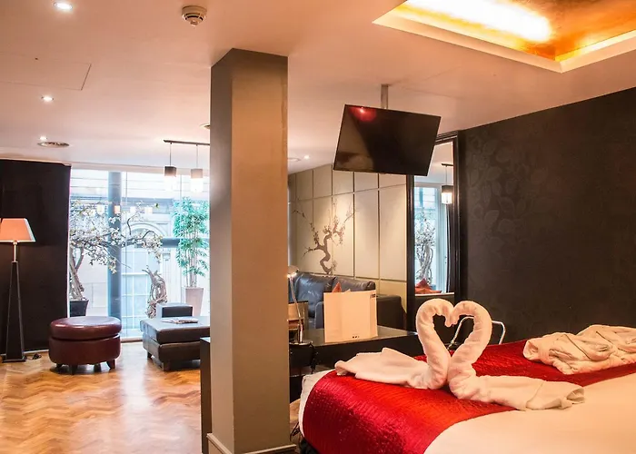 Hotel Le Monde Edinburgh