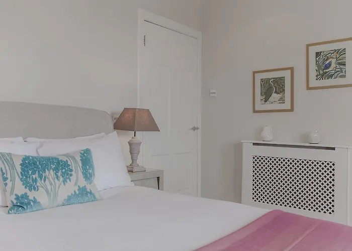 The Skyline - The Address *