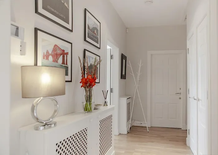 アパート The Skyline - The Address