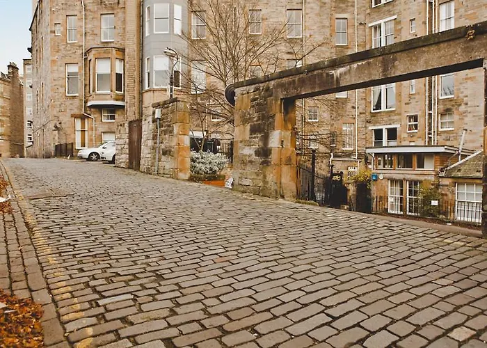 The Address - Drumsheugh Gardens דירה *