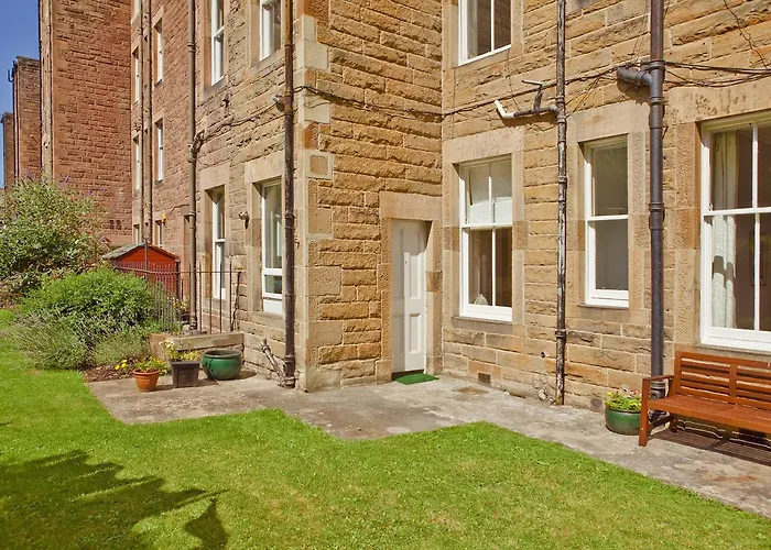Apartament The Address - Classic Marchmont Charm *