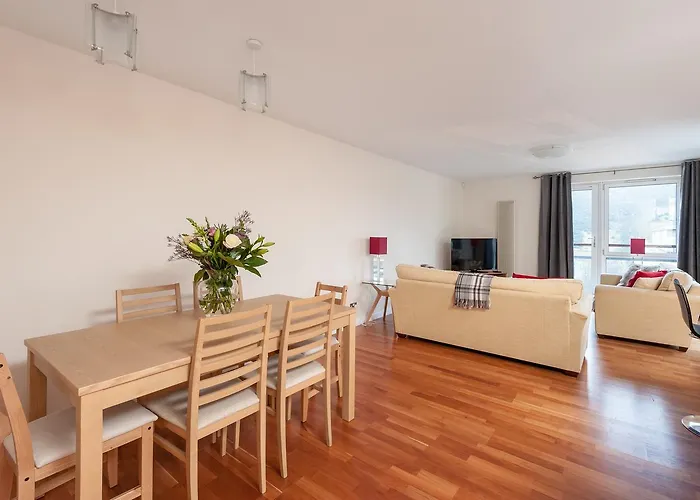 Διαμέρισμα The Holyrood Park *