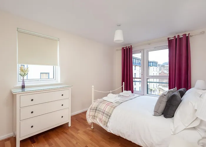 The Holyrood Park Διαμέρισμα