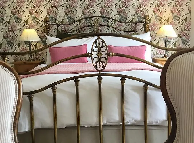 Гостевой дом Martins Guest House Эдинбург