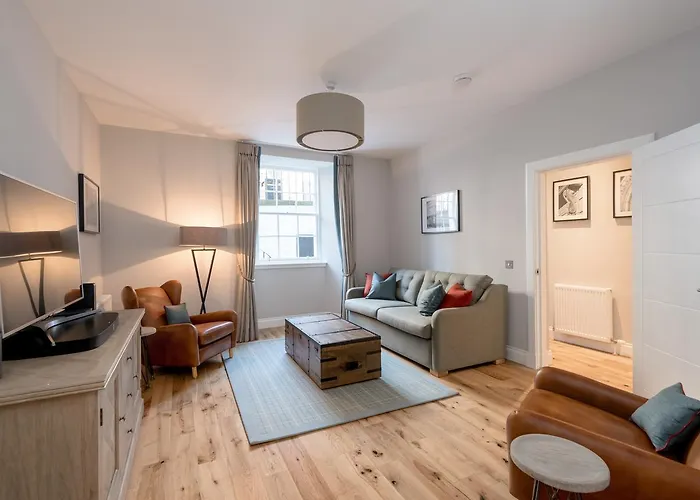 Luxury Apartment, Stafford Street Apartment *