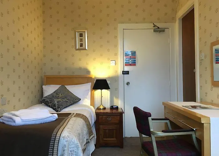 Гостевой дом Allison House 17 3*