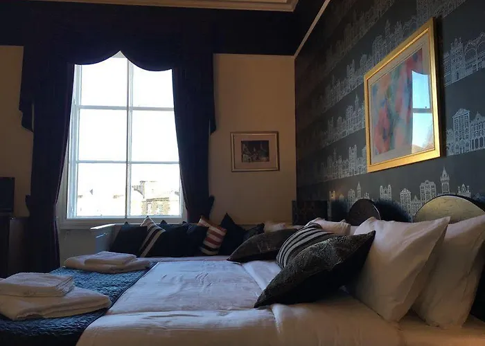 Гостевой дом Allison House 17 Эдинбург