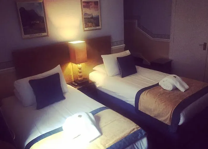 West End אדינבורו