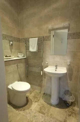 Castle Street אדינבורו