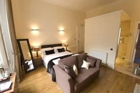 Guest house Castle Street Edinburgh