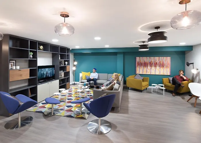 אכסניה Edinburgh Haddington Place Hostel אדינבורו