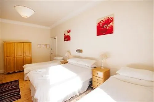 Halcyon House 3* Edinburgh
